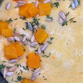 KÄSEFONDUE MIT KÜRBIS